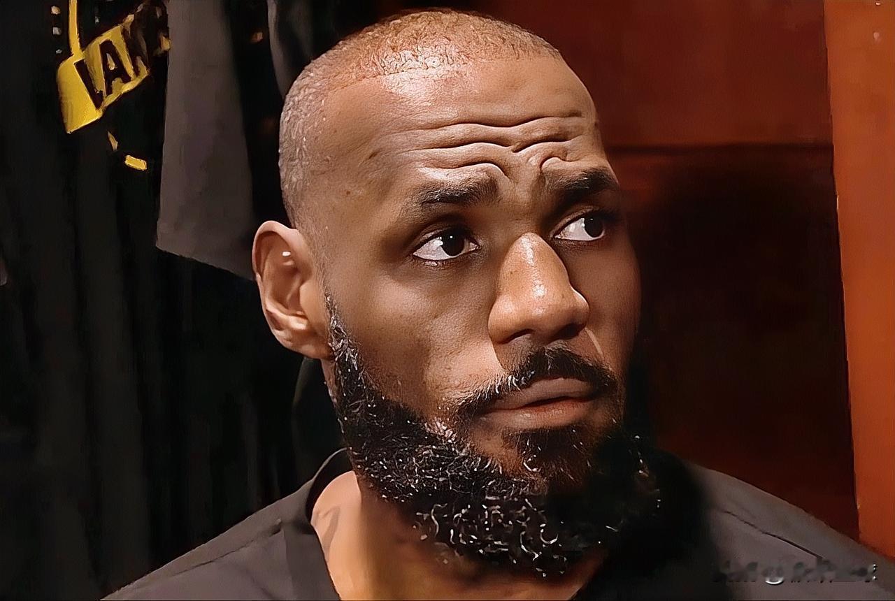 詹姆斯赛后喊话球队核心东契奇！

今日湖人以111-103战胜鹈鹕。赛后，詹姆斯