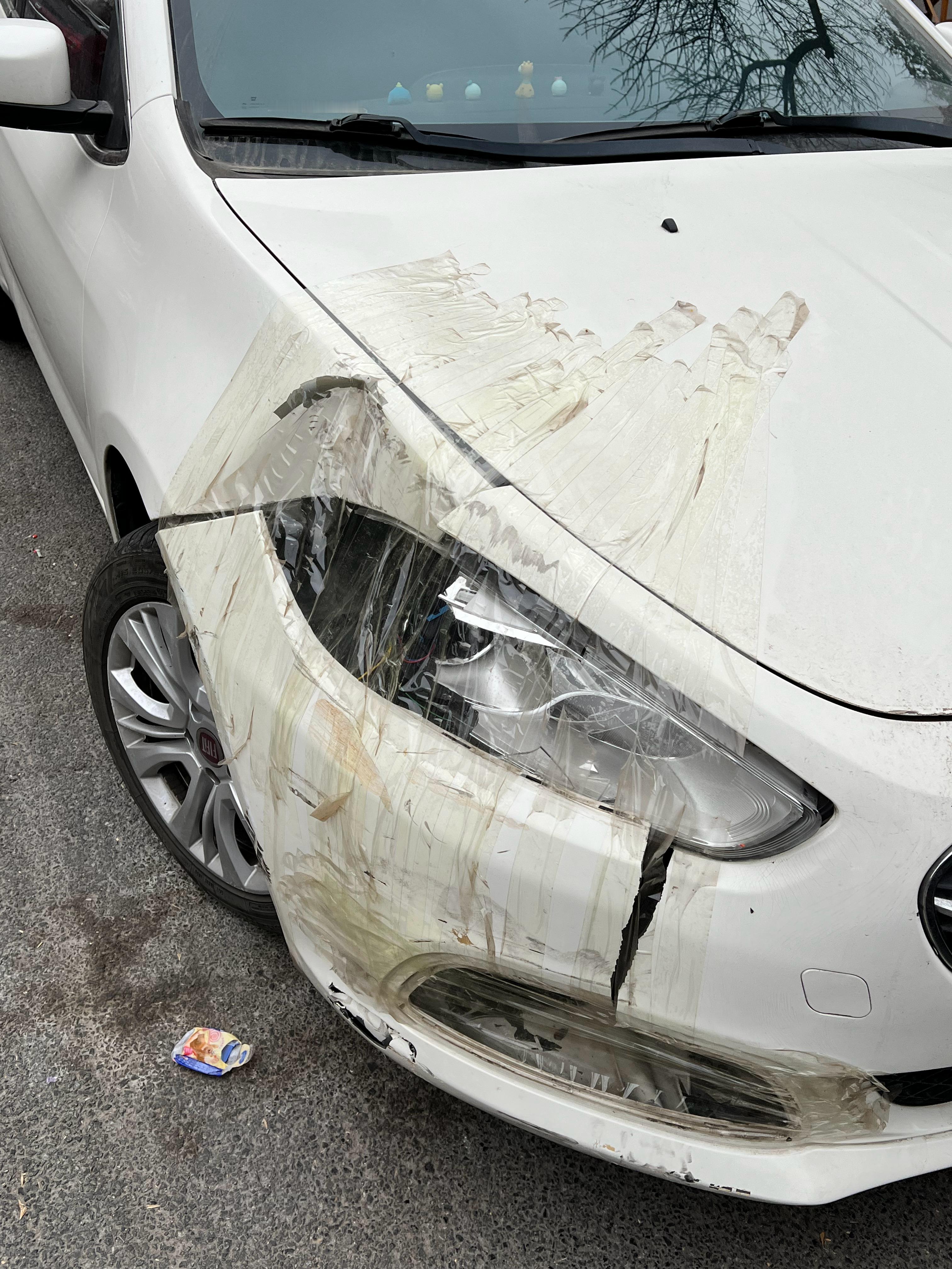 “车坚强”确实，过年期间修理厂都不开门，只能这么凑合一下了 天津