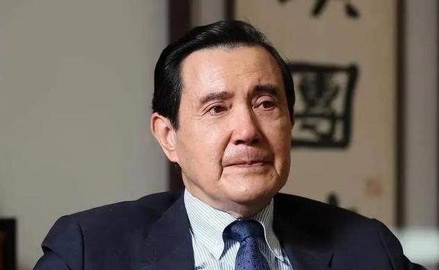 马英九如今怕是把肠子都悔青了！
 
让他懊恼的，从来不是数次登陆时享受的高规格礼