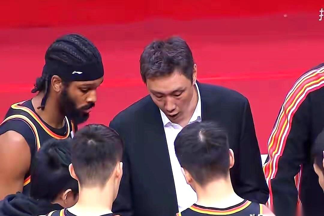 真的，有些比赛还没开打，你就知道结果了。
不是看实力，是看那股子气。
瞅瞅新疆队