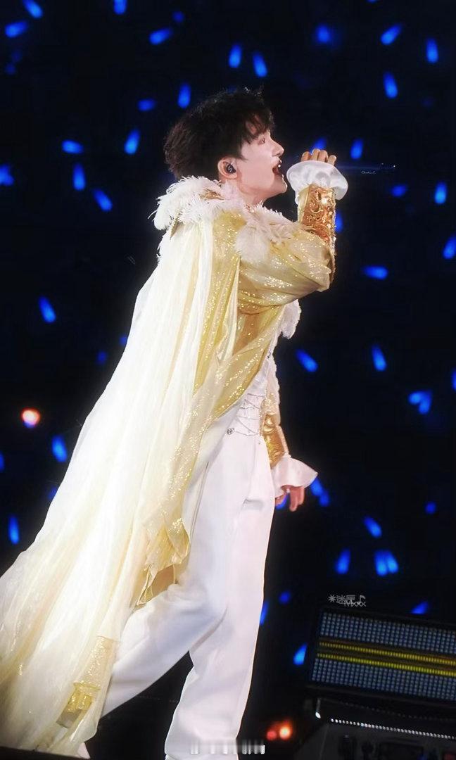 周深良陈美锦主题曲星昼周深良陈美锦主题曲星昼上线以声为笔，以乐叙情，周深《星昼》