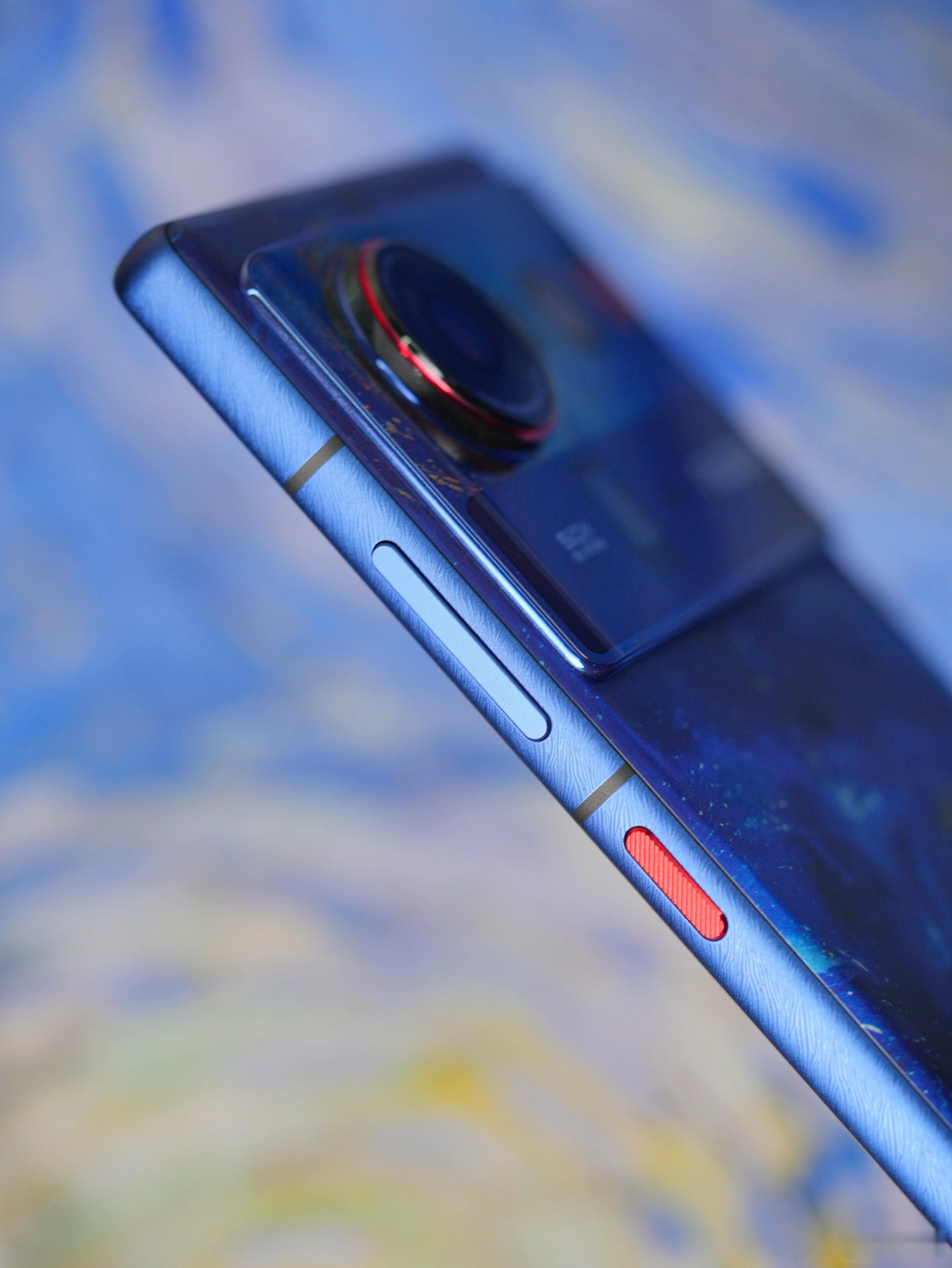 兜兜转转，主力机又换回努比亚了，产品力不输任何大厂，而且你要考虑到价格的因素