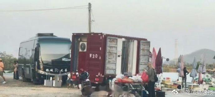 电影《第十七条》阳江开机啦！邓超的执导功力+范丞丞赵丽颖的演技，“最暖的归途”值