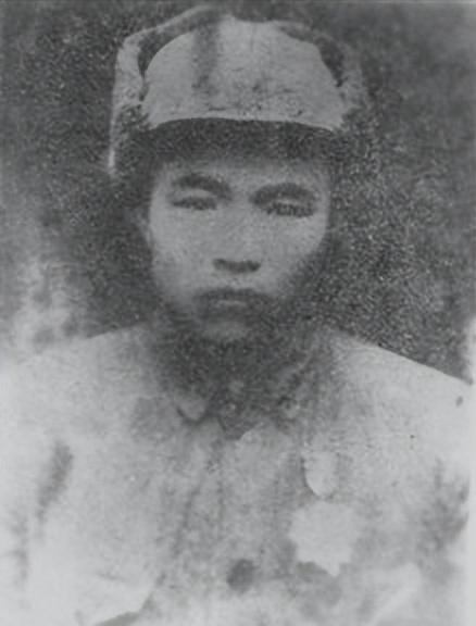 郭继胜（1921—1948.11.8)山东省临城县夏镇东王庄(现属微山县)人。