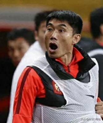 国足大佬郑智:我们就这水平了，大家看的不高兴就忍着点。郑智的潜台词：就是你爱看就