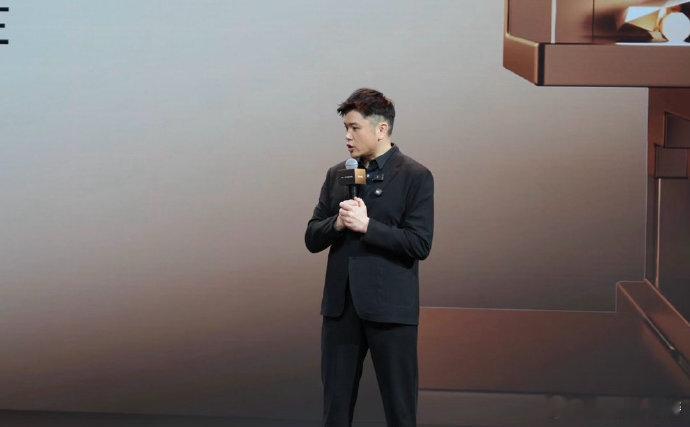 俞浩未来5年投入10亿培养创新领袖俞浩五年10亿深耕人才与科技被俞浩的投入力度惊