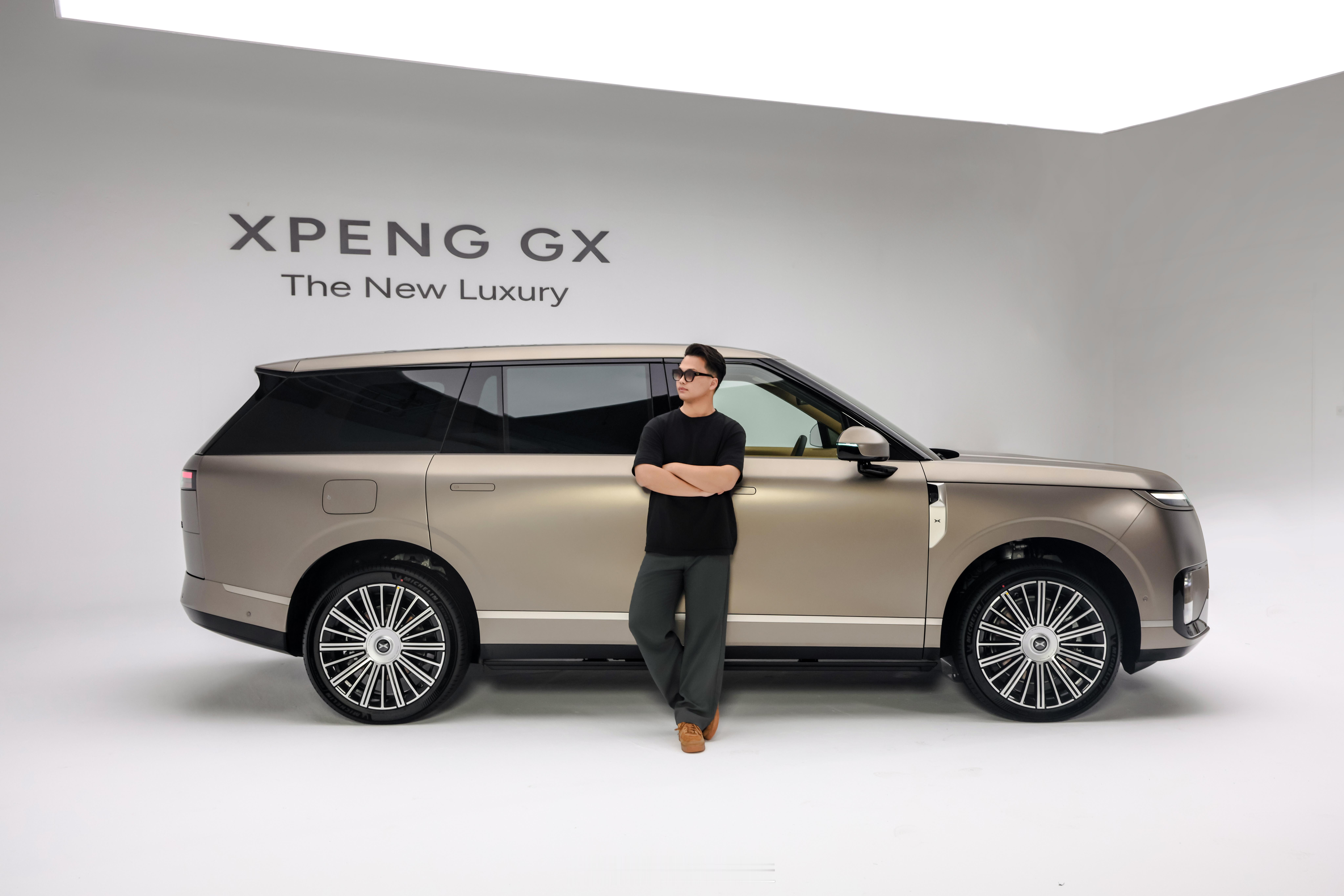 科技旗舰，一眼可见！新豪华旗舰大六座SUV小鹏GX来了如此小鹏GX怎能不爱