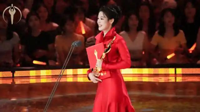 【陈丽君说中国电影戏曲血脉相连】
戏曲开启了中国百年电影大历史。
媒体报道：陈丽