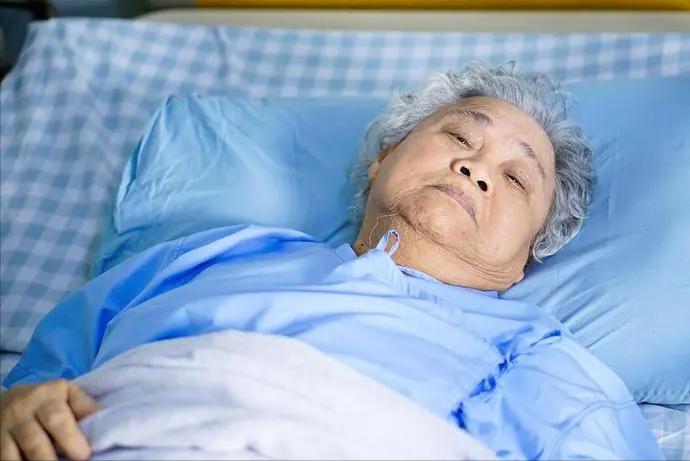 医生提醒：老人出现四种状况，表示生命开始进入倒计时，早知早做准备


“医生，我