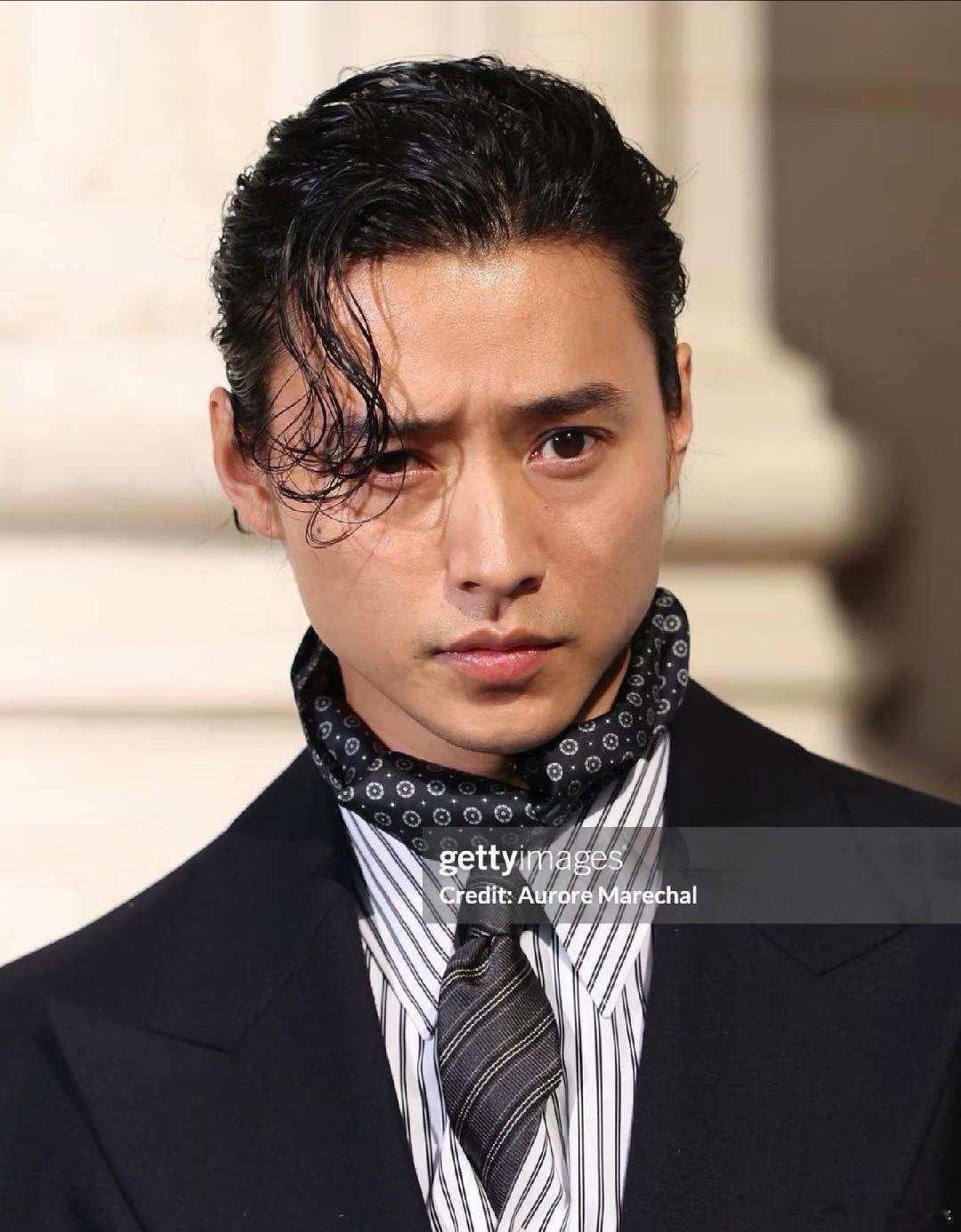 谁敢认现在的山崎贤人。。。 