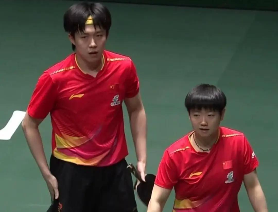 混团世界杯：王楚钦/孙颖莎3-0横扫法国 国乒6连胜领跑王楚钦孙颖莎3比0勒布伦