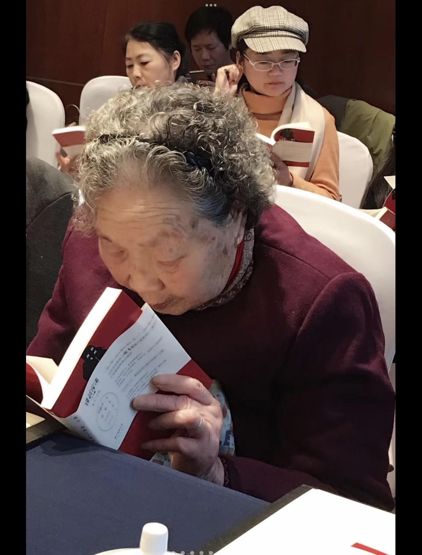 天尽头、一杯黄土掩风流。