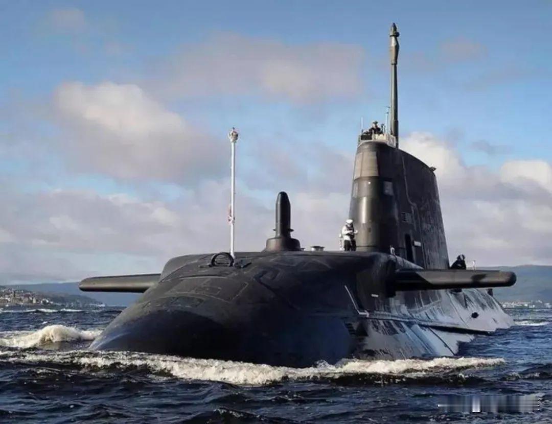 无线电小知识；什么是长波电台？
    
     五十年代因为苏联要在大连（通