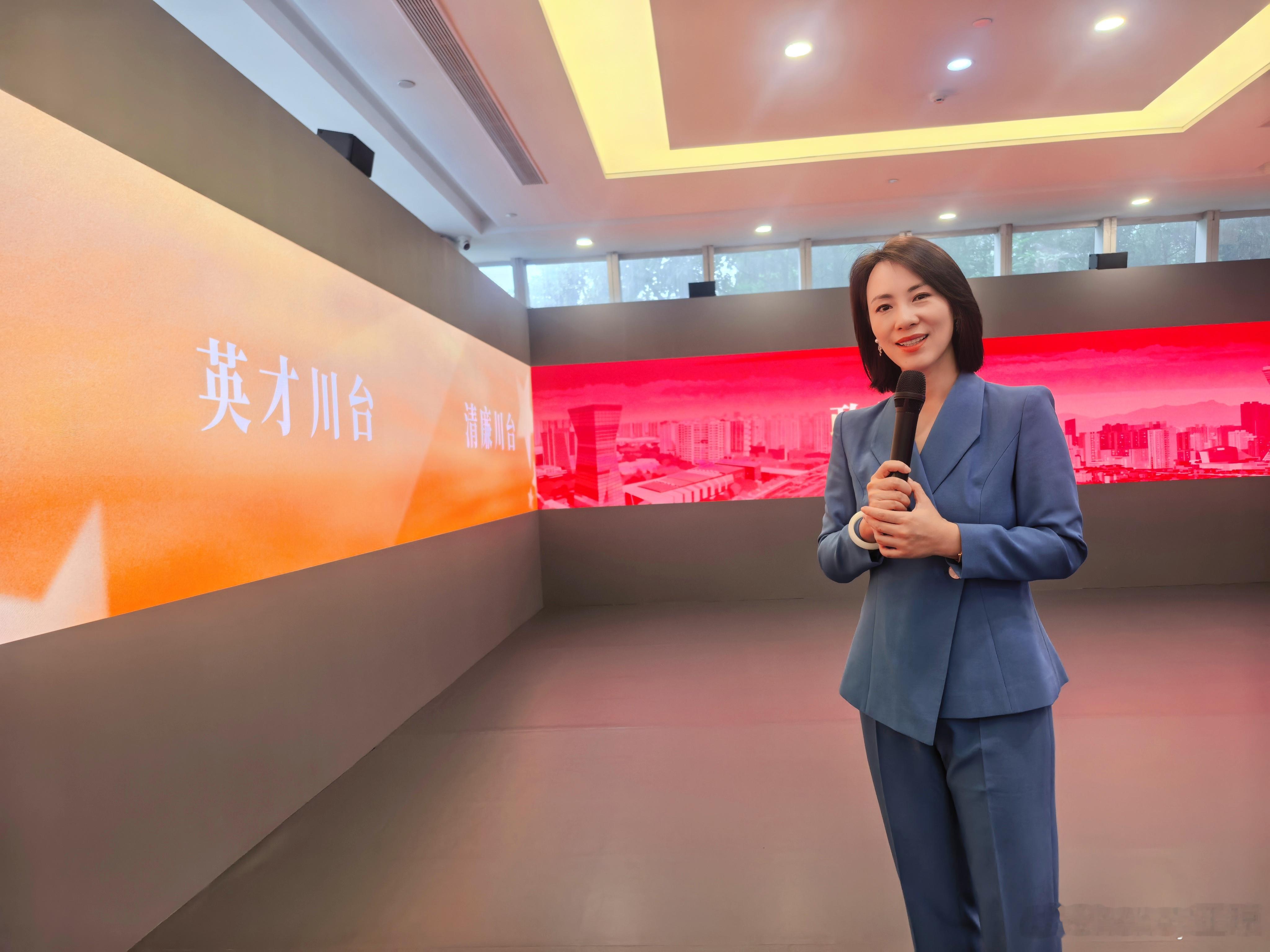 忙碌又充实的日子里，时间总是过得很快。 成都·四川广播电视台