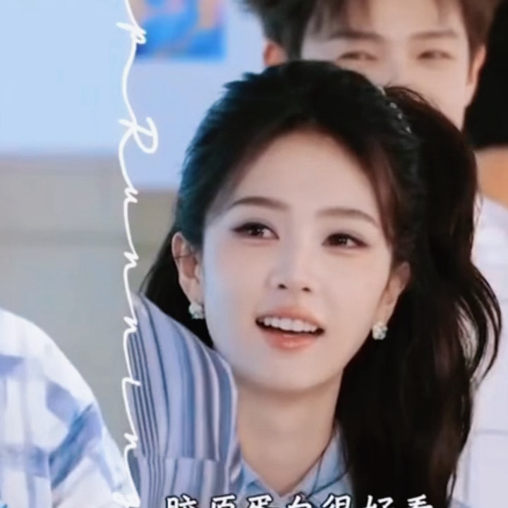 白鹿 美萌呆小宝宝😖 