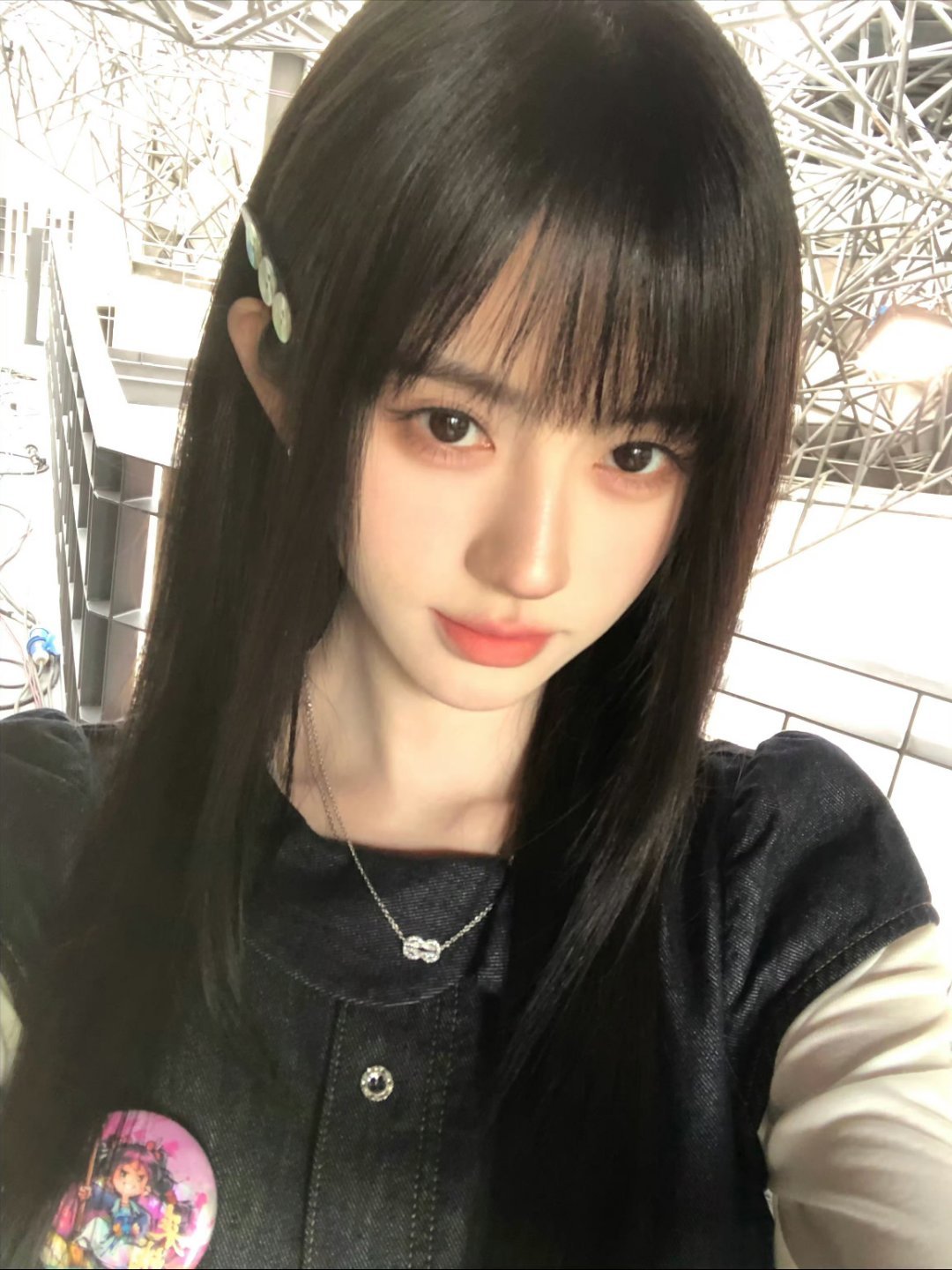 鞠婧祎 jjy鞠婧祎露芜衣 jjy鞠婧祎 别担心，无论世界怎么运转，我们的轨迹，