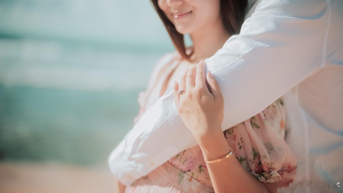 安东求婚，万远say yes，乒坛又一对佳偶天成。 ​​​