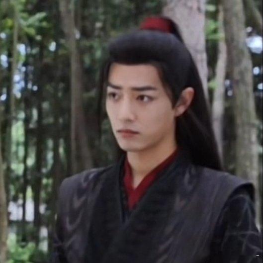 肖战对王一博撒娇就这样🥺🤲🏻 