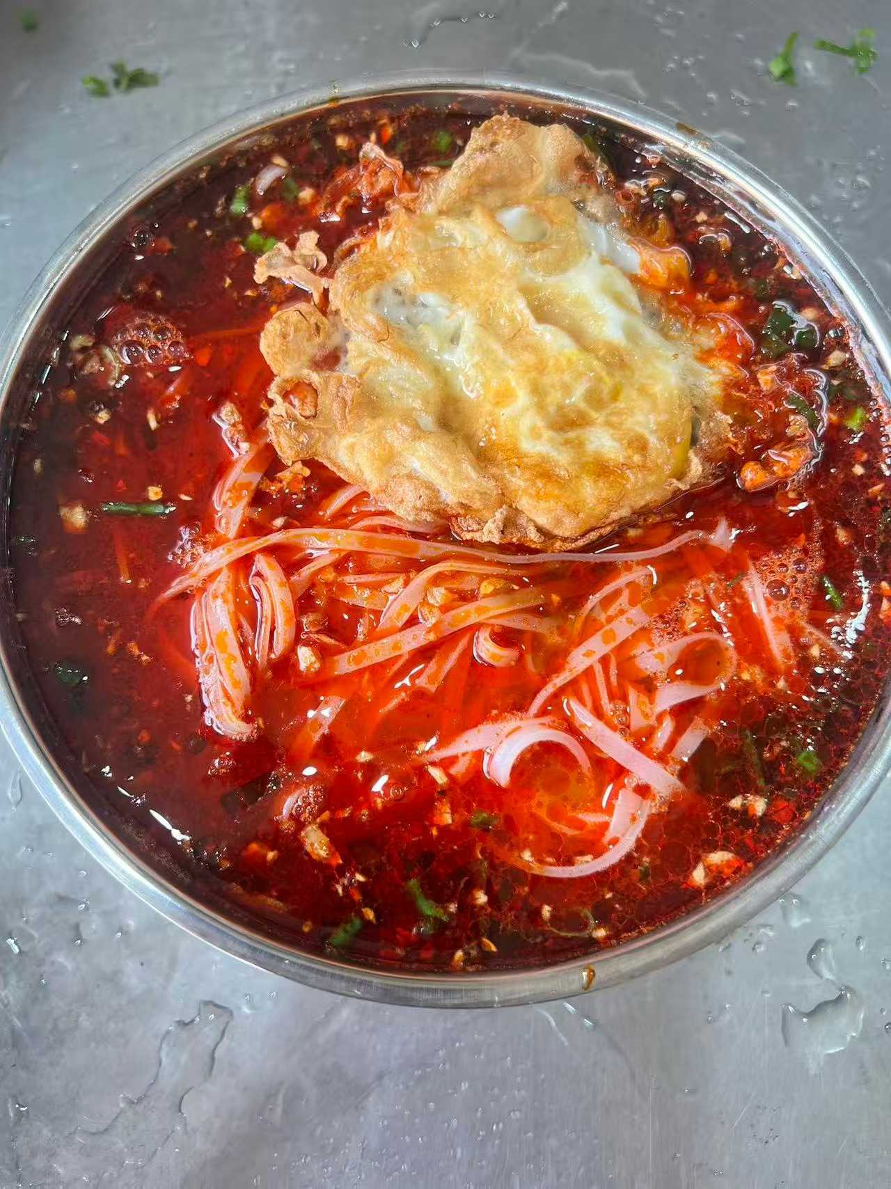 鱼粉鲜香，回味绵长，忆昔庞统，古味今尝 