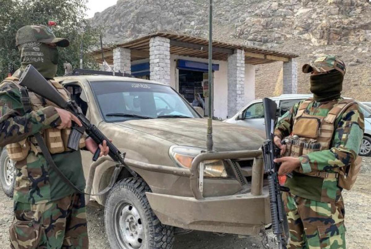 巴基斯坦与阿富汗边境冲突急剧升级，已演变为“公开战争”。巴基斯坦军方2月27日凌