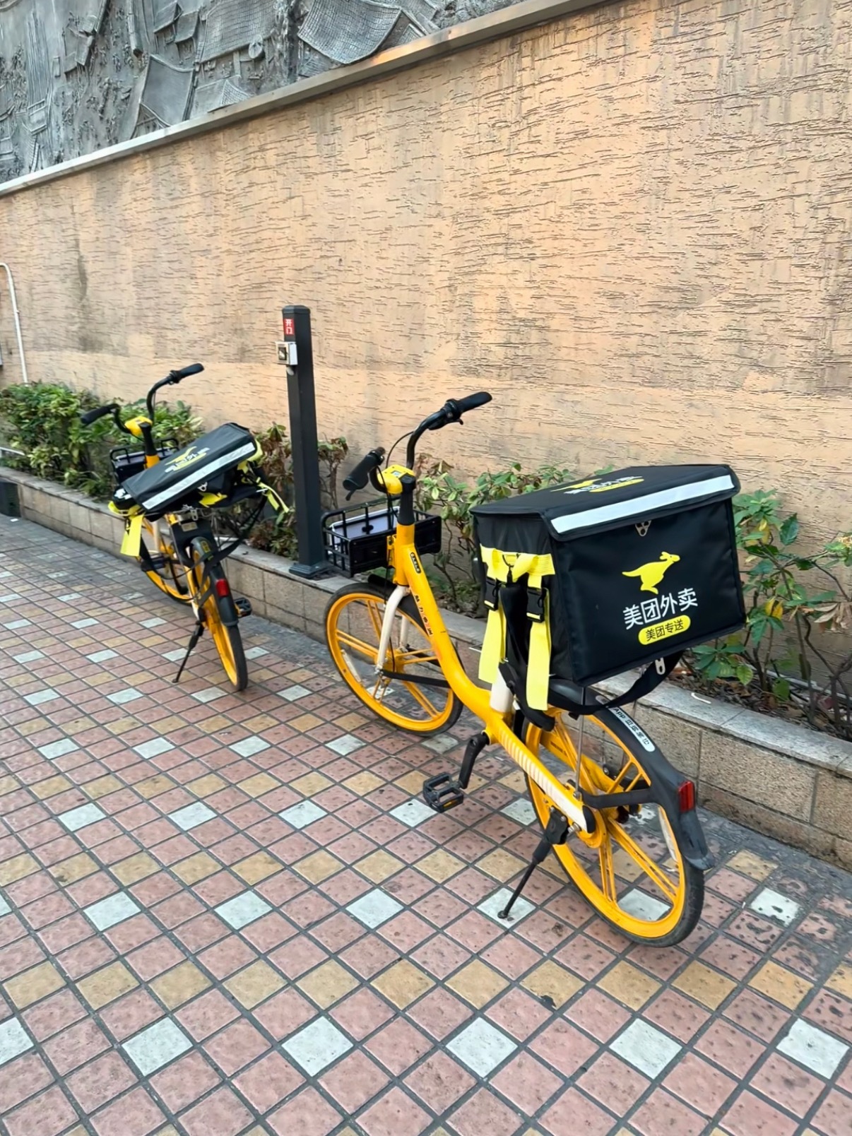 广东仅珠海仍全域禁止电动自行车听说珠海送外卖，骑手都是骑自行车？真的假的