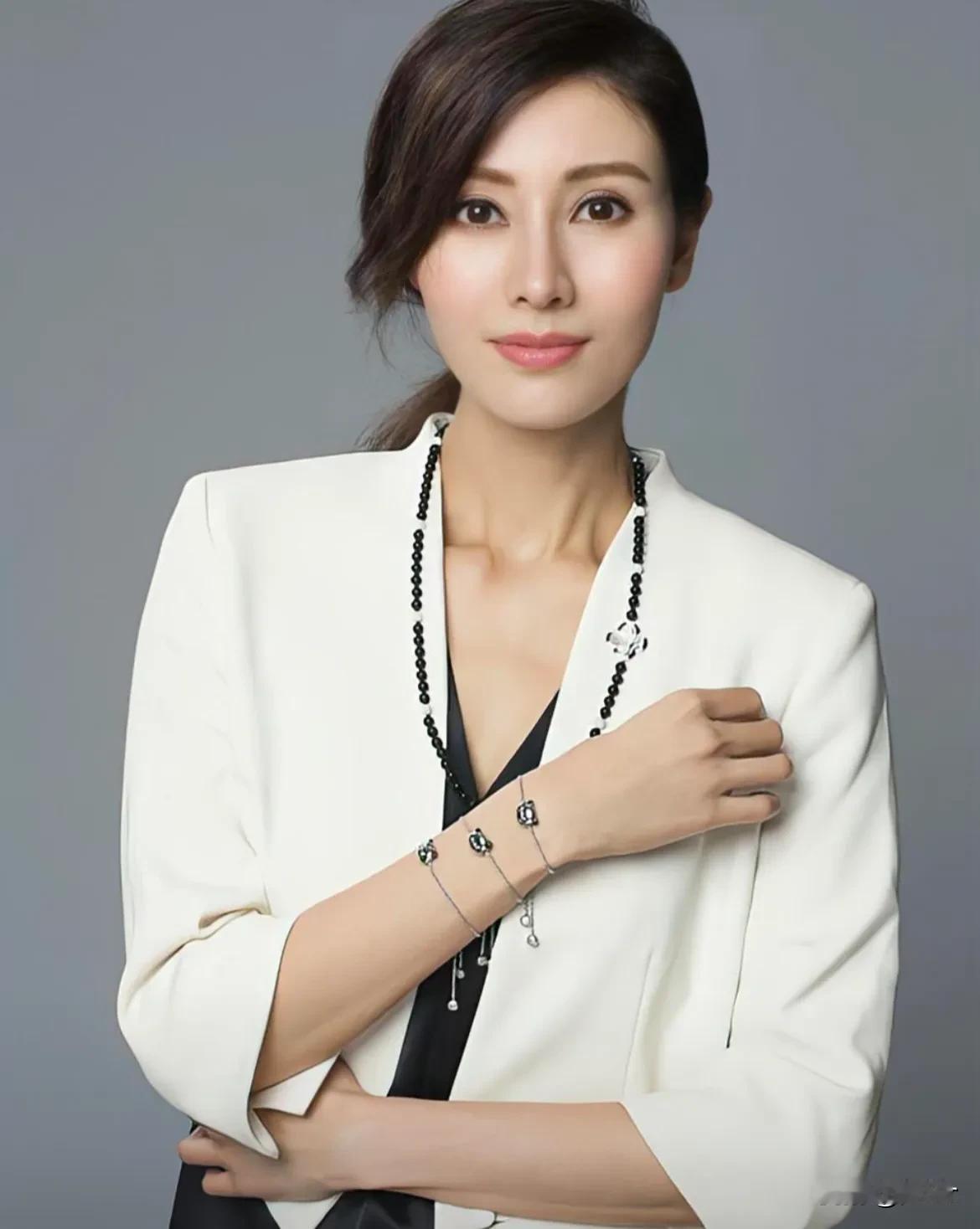 李嘉欣和他的父亲。