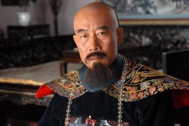 《左宗棠：69岁抬棺西征，不是悲情老将，是清朝最硬核“项目总监”——带3万杂牌军