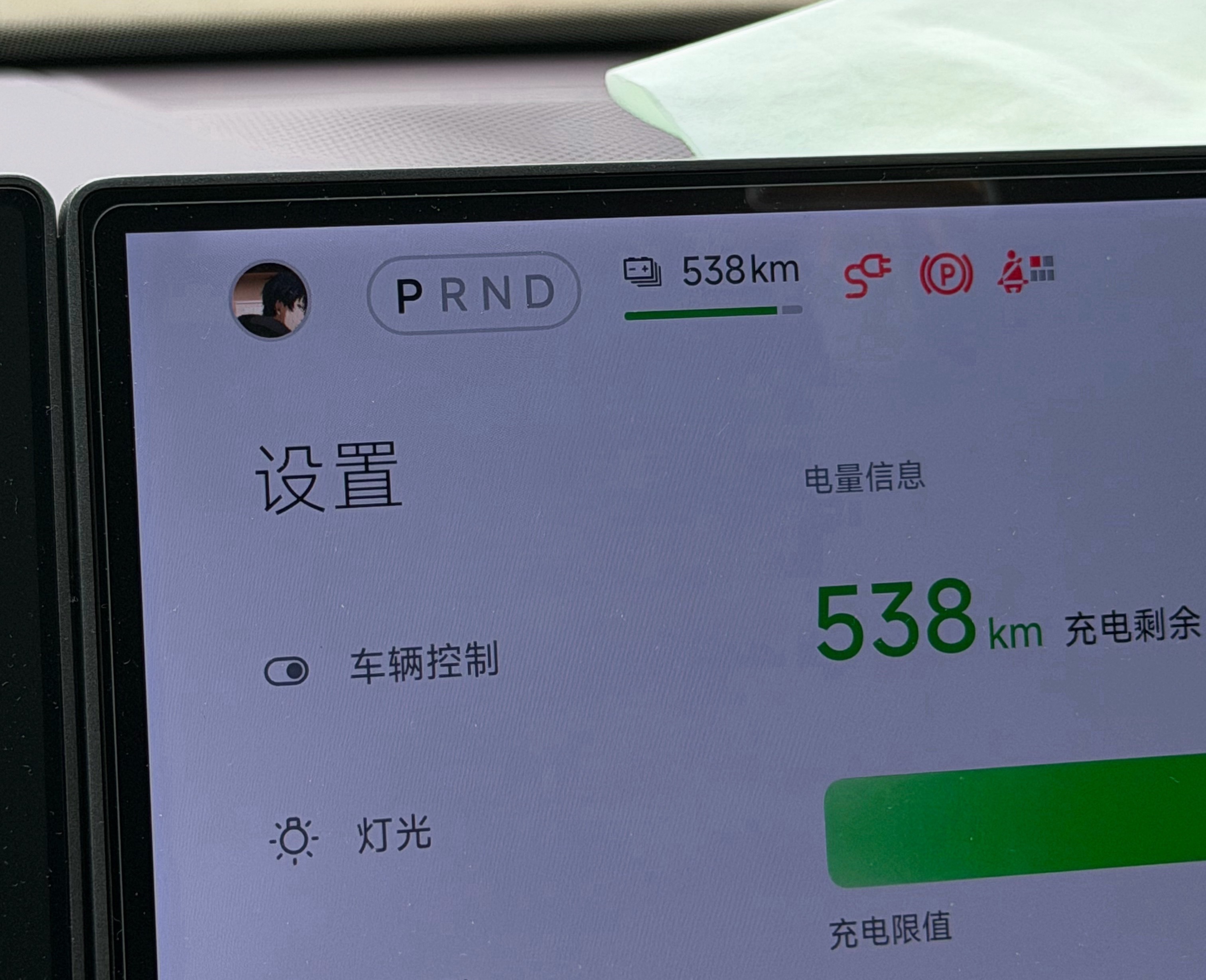燃油车卖不动了加油站怎么办别看现在燃油新车卖得越来越差，但马路上跑的存量油车还有
