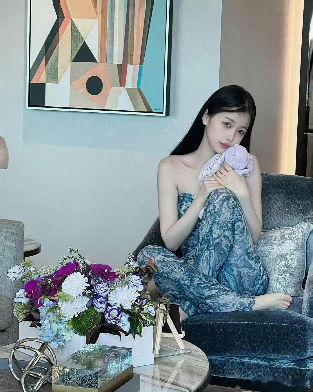 虞书欣[超话]   香香软软的小蛋糕 