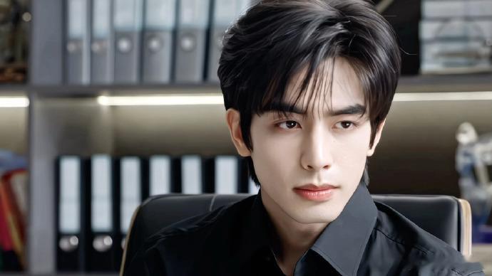 宋威龙现偶 帅哥就该扎根现偶！宋威龙把林屿森的脆弱与深情演到极致，第八集的落泪镜