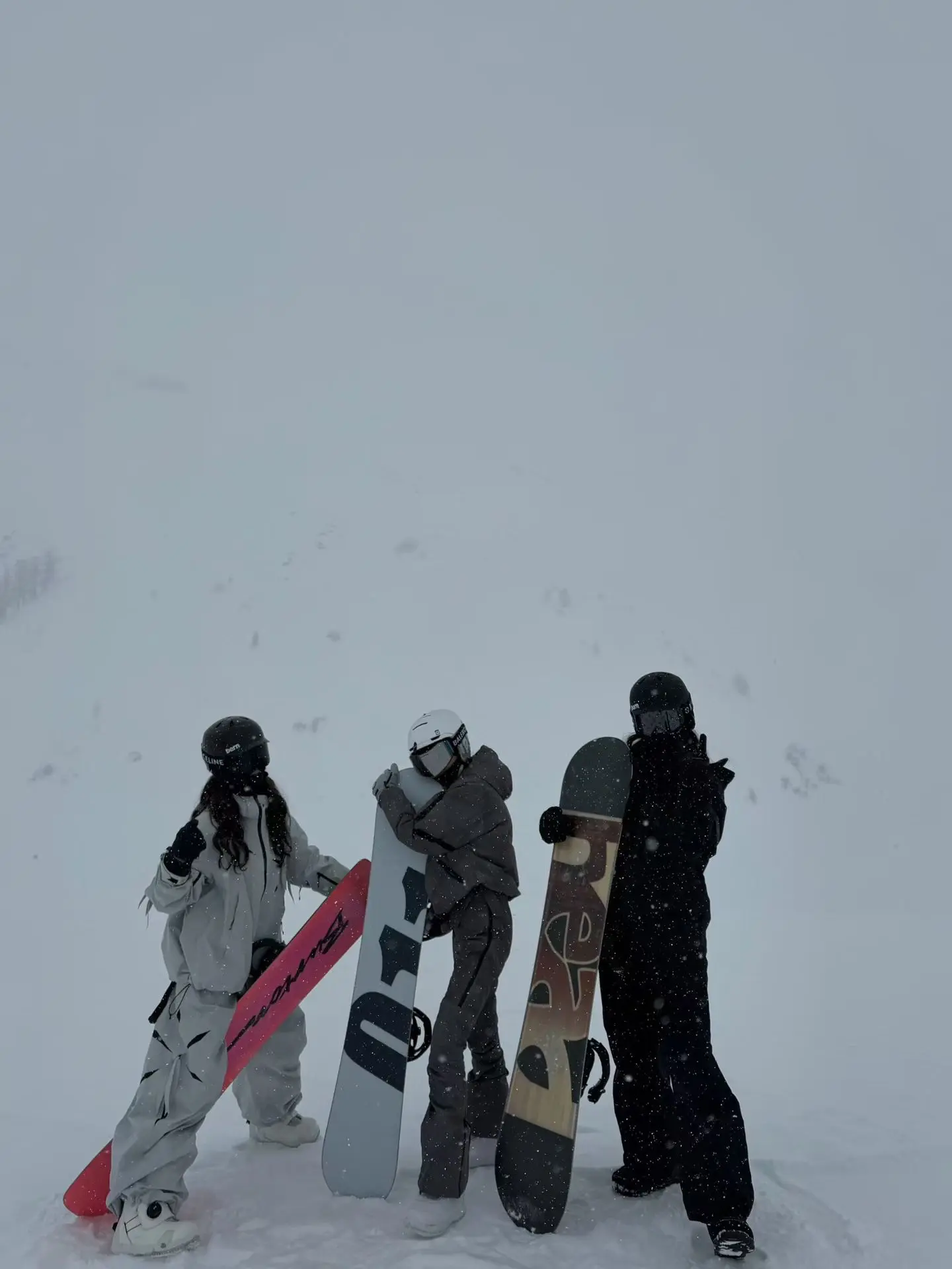草稿箱。记录了一个雪季的美好和天天醉生梦死的生活。
