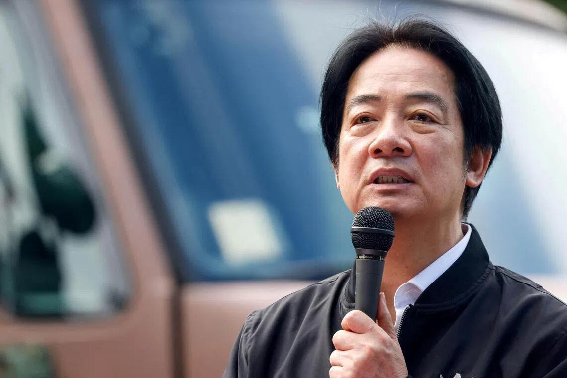 郑丽文前脚刚到大陆，赖清德冒雨纪念“台独”分子给自己立牌坊，妄称愿与大陆交流 ？