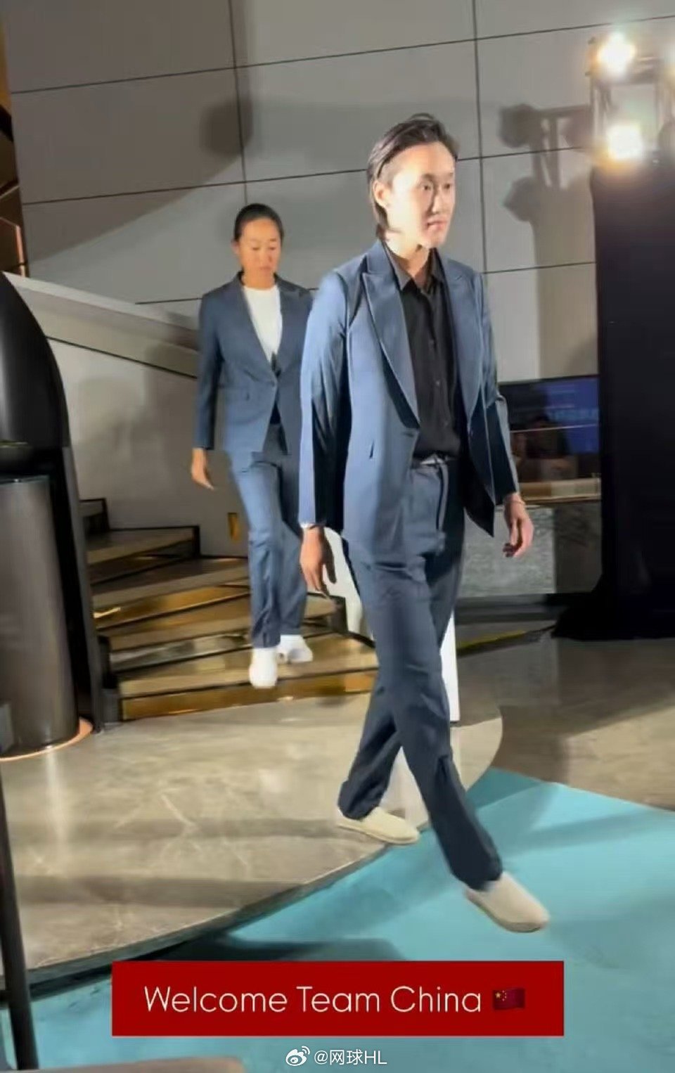 差点没认出来，中国队加油[加油]比利简金杯深圳总决赛 ​​​