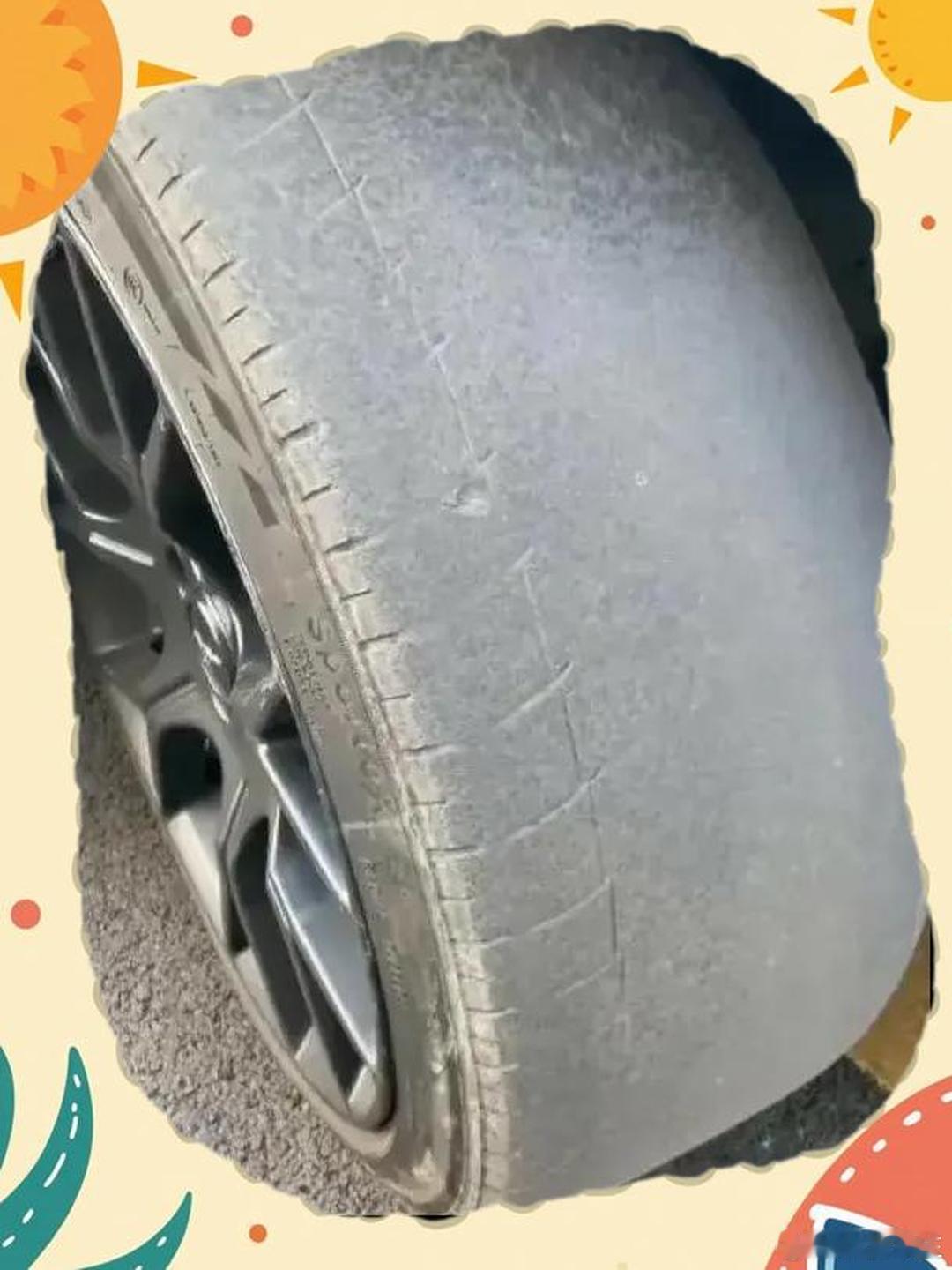 电车后轮磨损比前轮快  燃油车因发动机和变速箱在前，通常是前轮磨损快；但电车由于