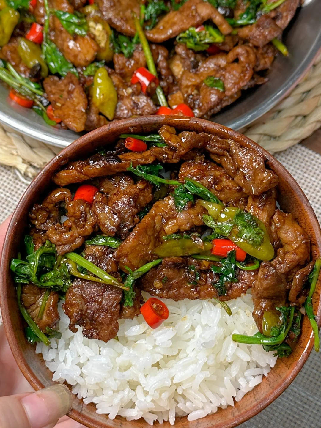 三晚米饭愣是没够吃！！小炒牛肉太香了吧！！