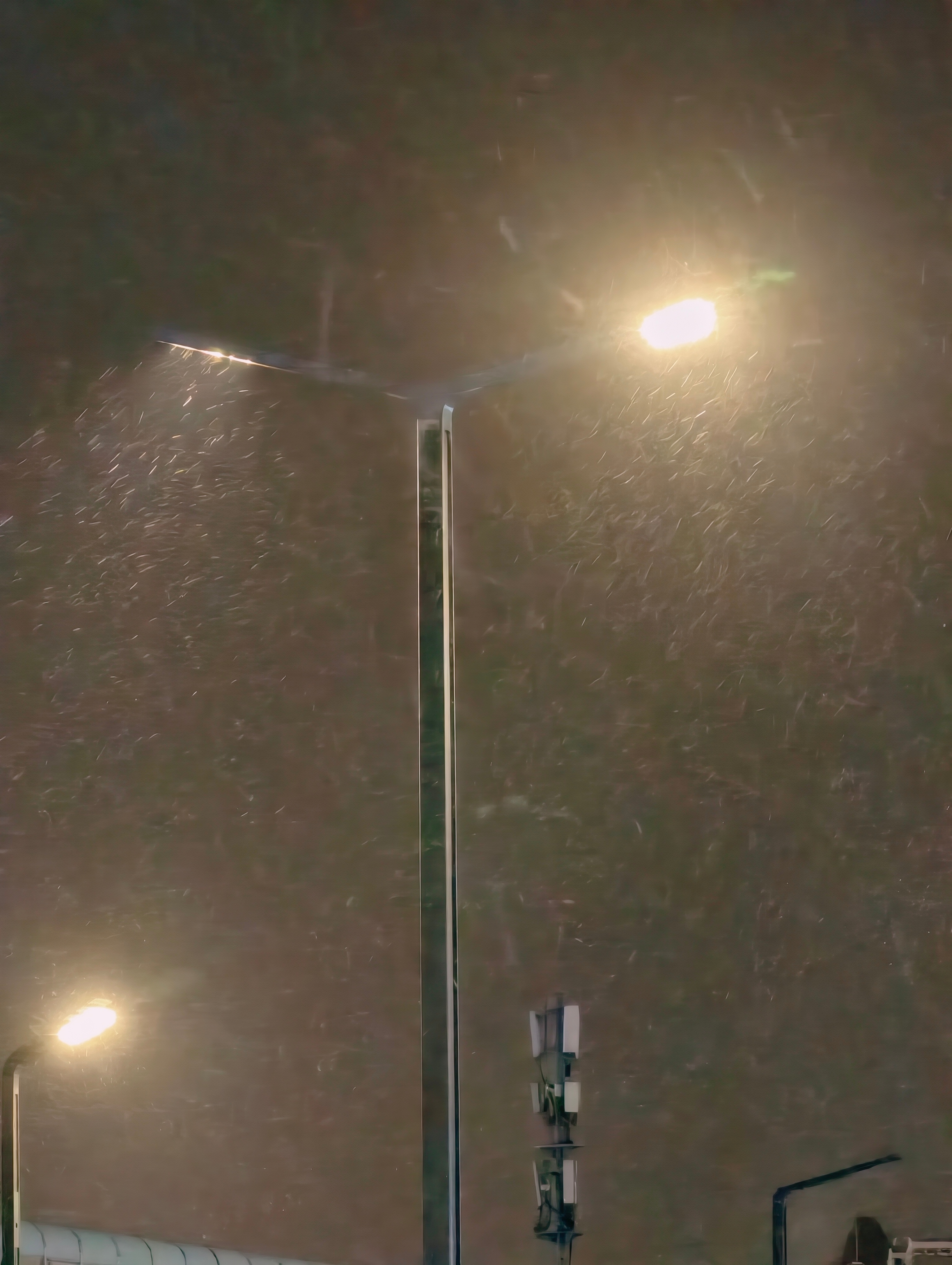 现在的北京你哪里下雪了吗？北京一天两波雪 北京7区发布暴雪蓝色预警