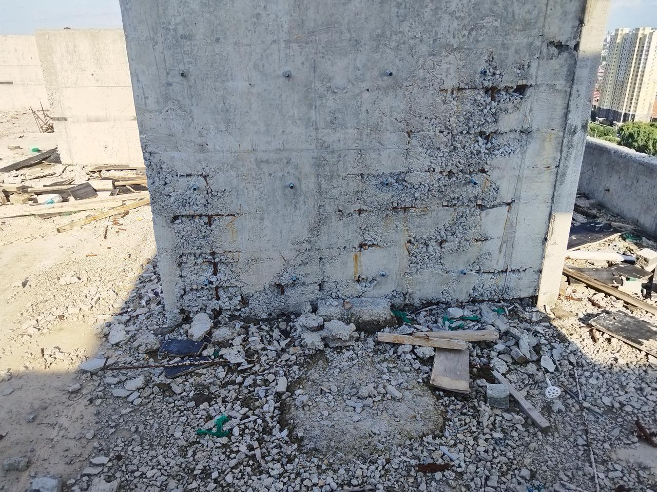 建筑行业集体协商的
11种工种最低日薪工资标准为（8小时工作时长）：
1.模板工