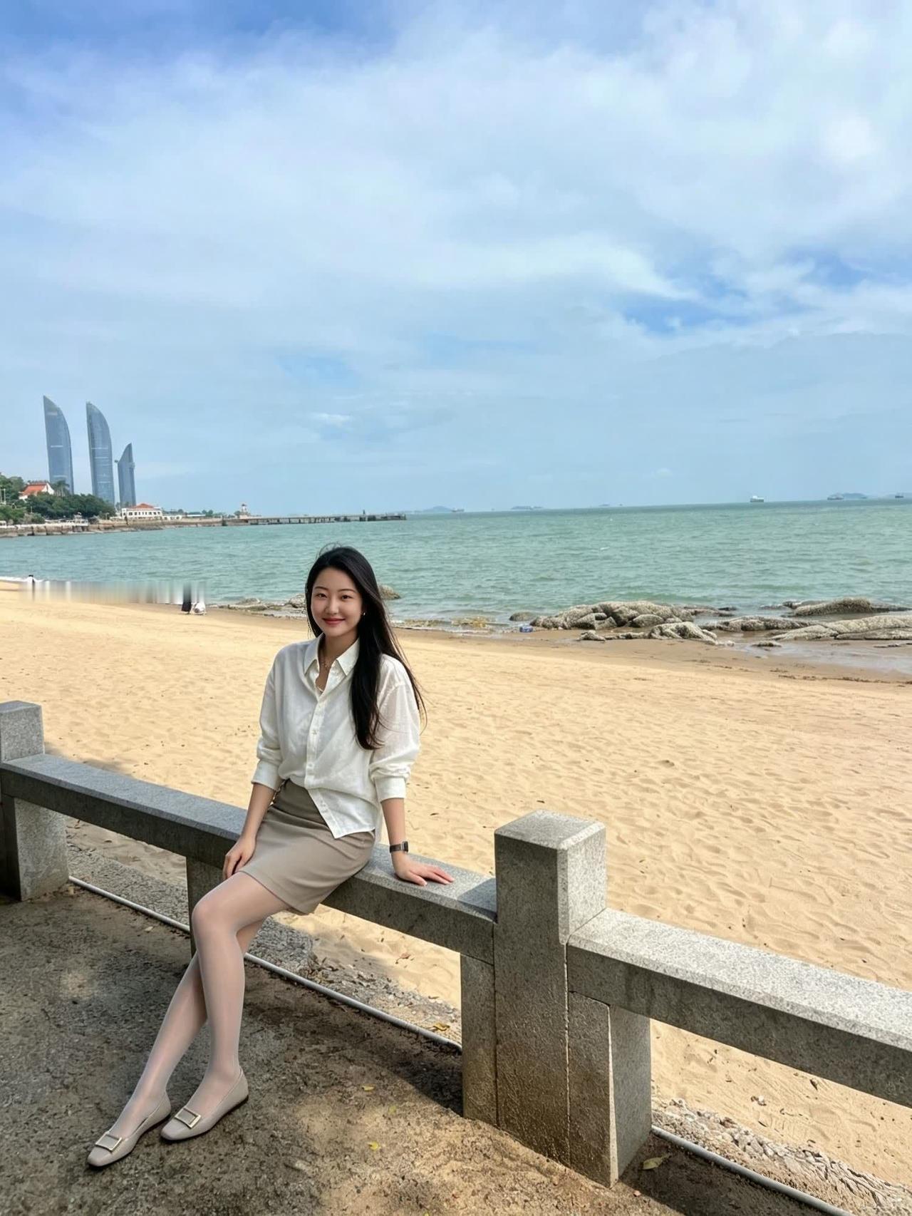 此刻，心事都交给潮汐带走
松弛感穿搭一整套 松弛感户外 吹吹海风让心情放空 出游
