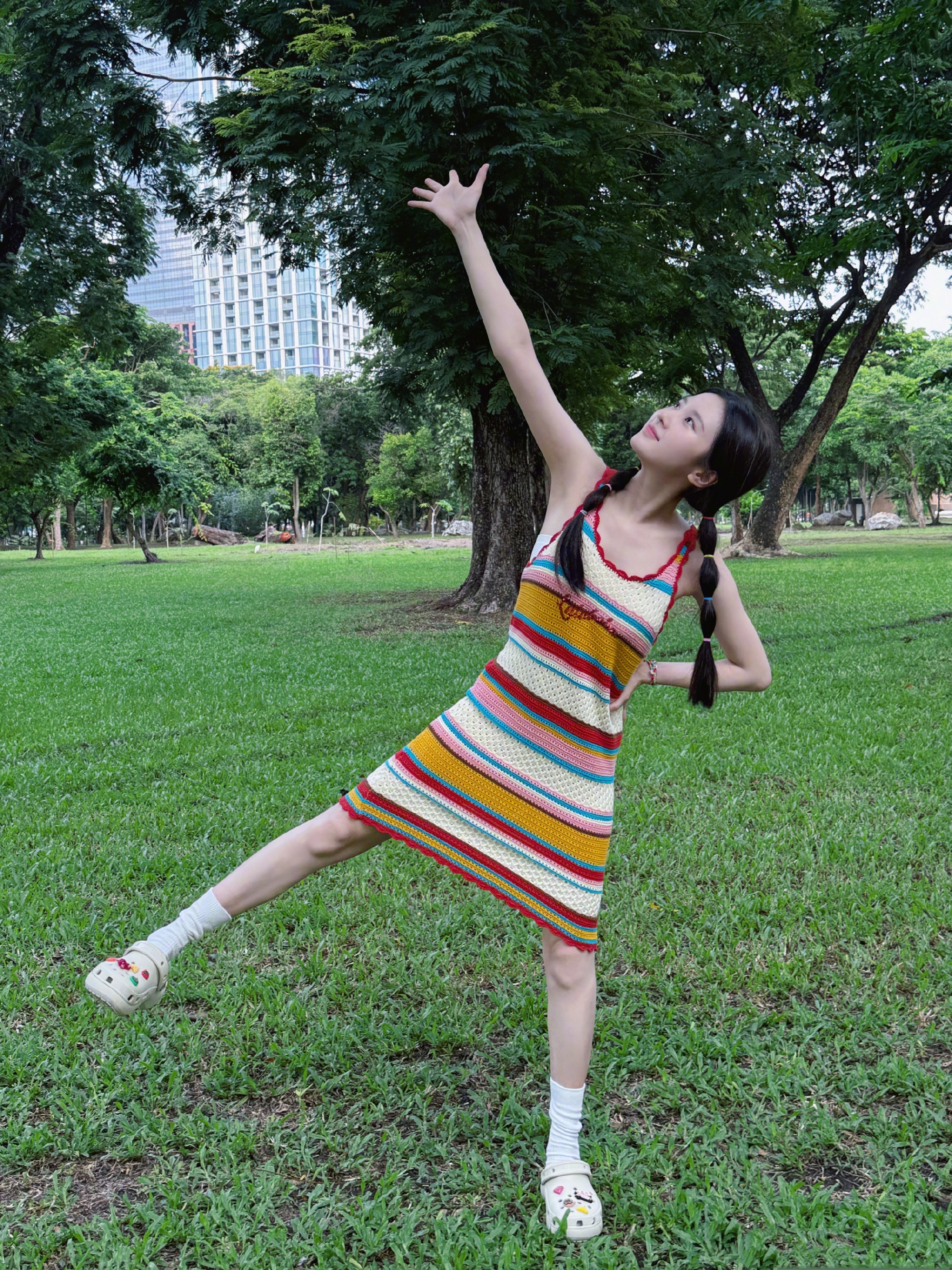 张慧雯，条纹秋日穿搭色彩 ​​​