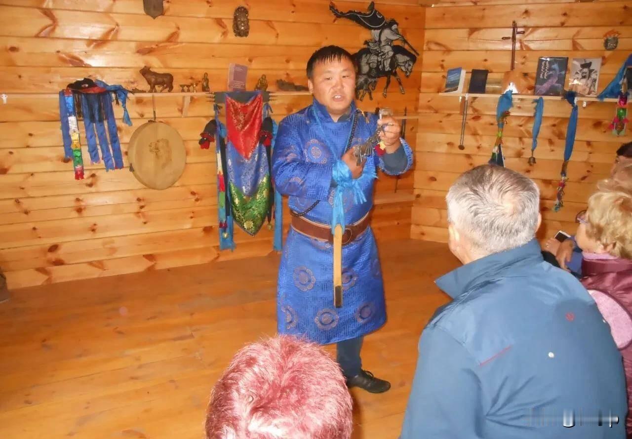 造成7名中国游客丧生的肇事司机
今年44岁，他也在此事故丧生
名叫尼古拉·多尔杰