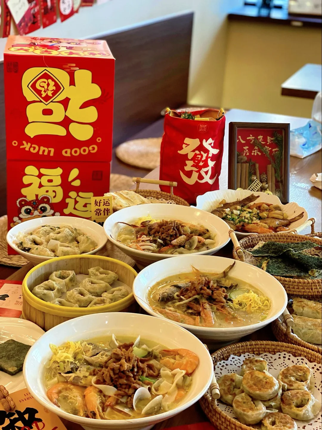 新开的！这一碗海鲜面确定不来一碗吗🙋