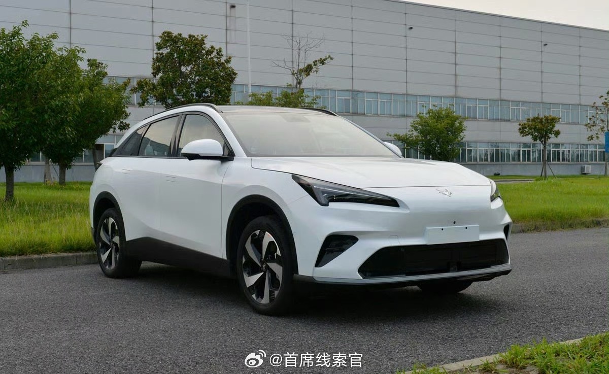 极狐也有增程动力车型了。极狐汽车308_IO新能源汽车 ​​​