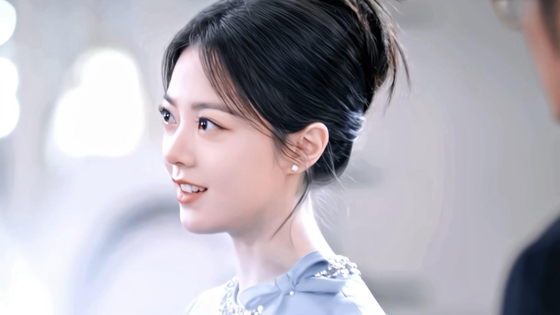 在那一秒钟~我已经爱上你~原来林屿森眼里的聂曦光有这么耀眼✨好权威的一见钟情吧…