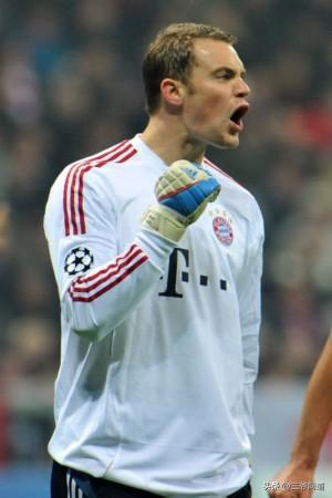 拜仁2:1皇马领先一球，期待回到主场再接再厉，干掉皇马，干掉最贵的皇马，皇马近年