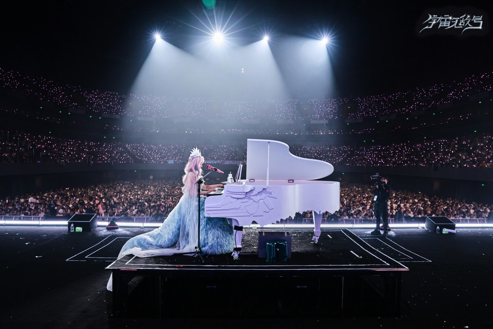 黄霄雲在声生不息后台集邮 声生不息收官满是不舍，黄霄雲后台集邮视频一整个大满足！