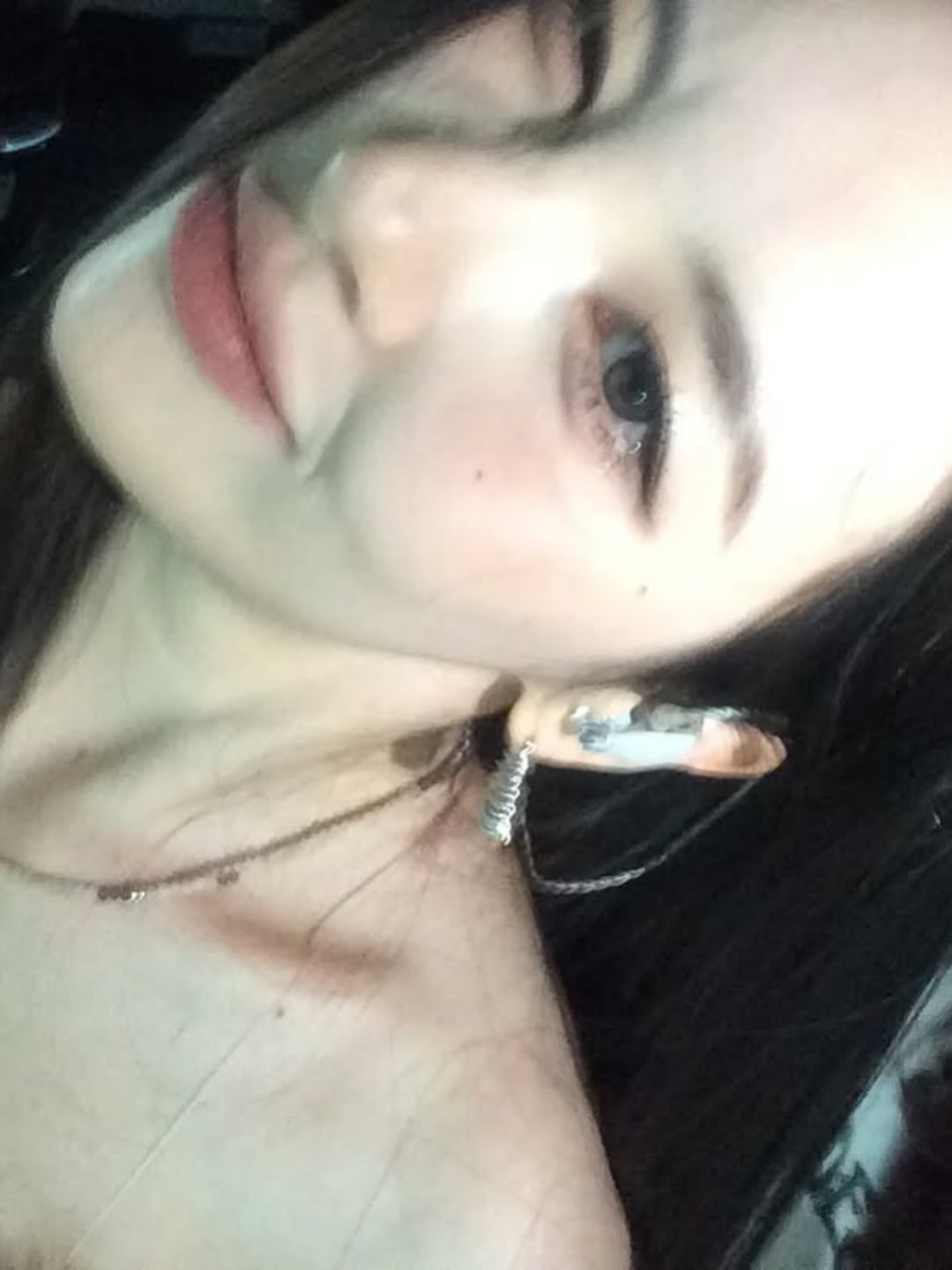 化妆师更新宣美妆容 