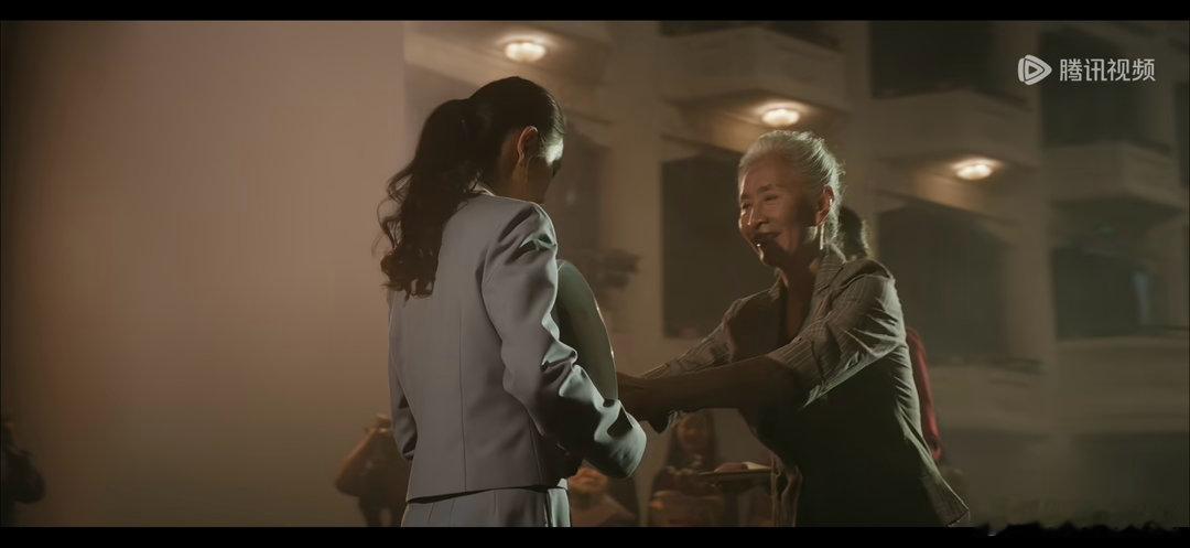 主角编剧祝贺祝贺忆秦娥靠自传戏曲《狐仙劫》获得戏曲界大奖电视剧主角