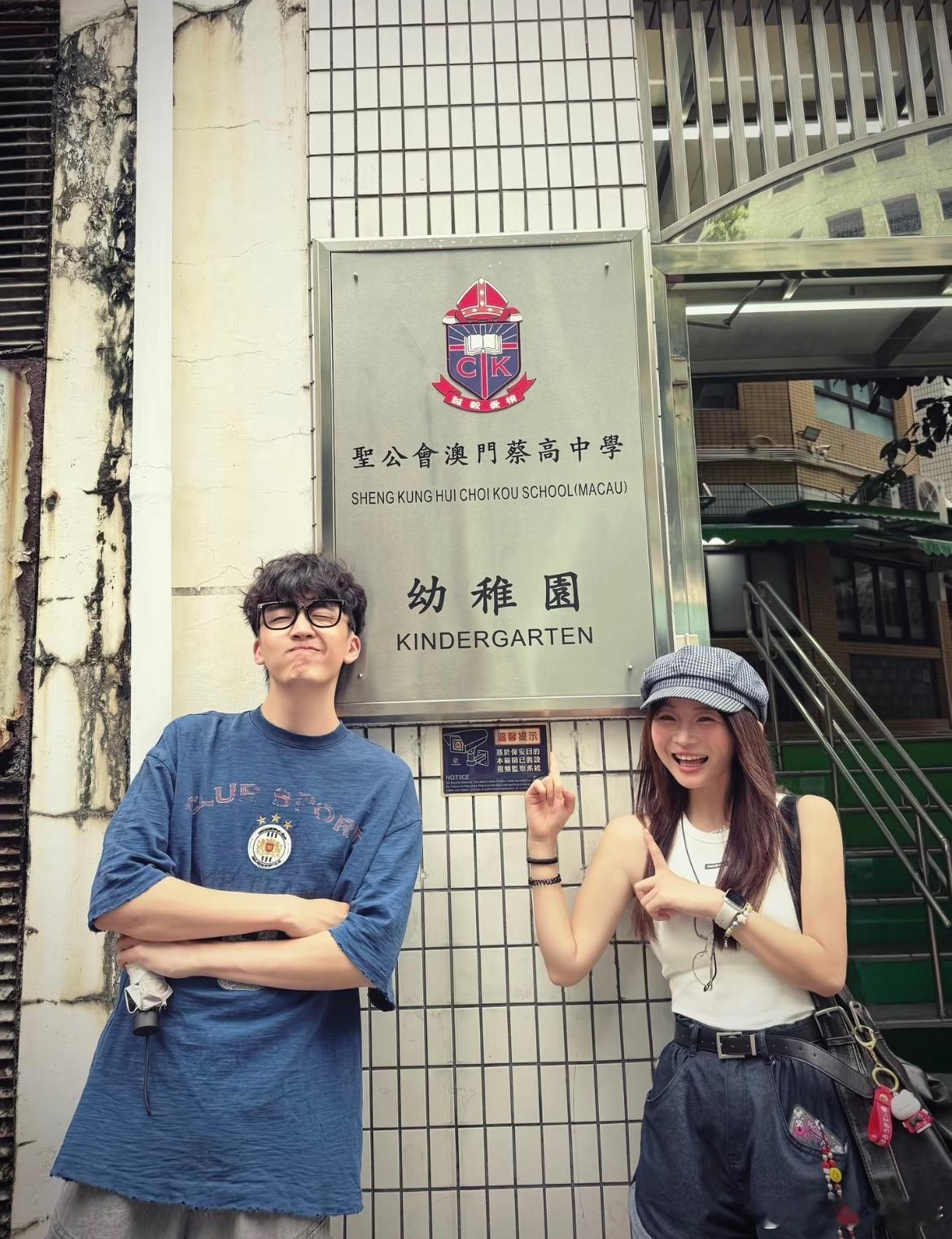 此刻来年都幸福 