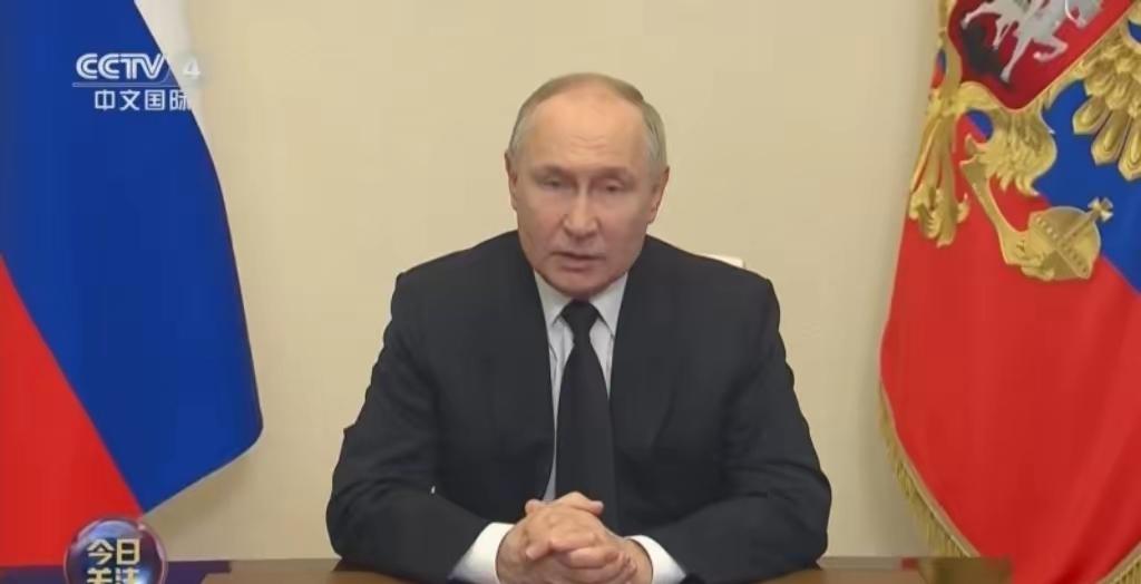 俄罗斯这回是真不打算给美国留脸了。

3月17号，俄罗斯总统新闻秘书佩斯科夫直接