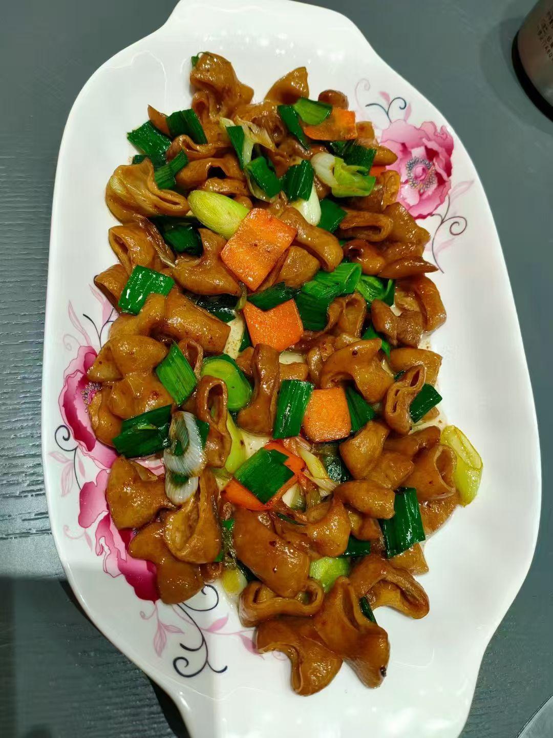 色香味俱全的家常炒菜，健康美味！😋🥗